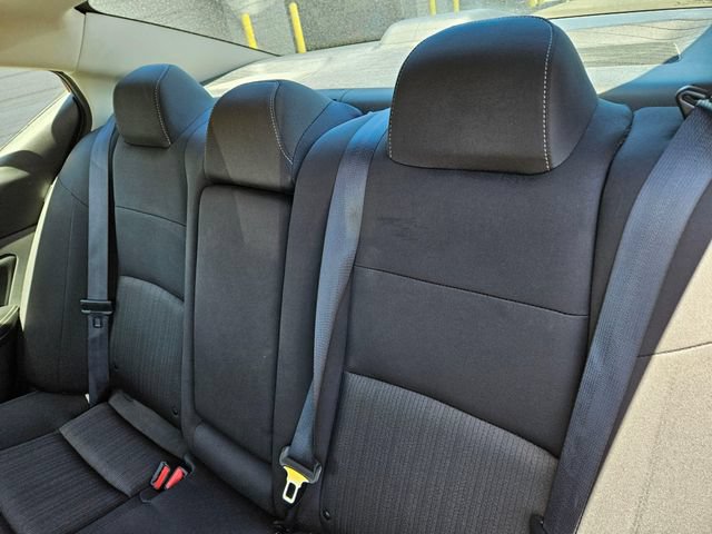 Used 2024 Nissan Altima 2.5 SV FWD image 17