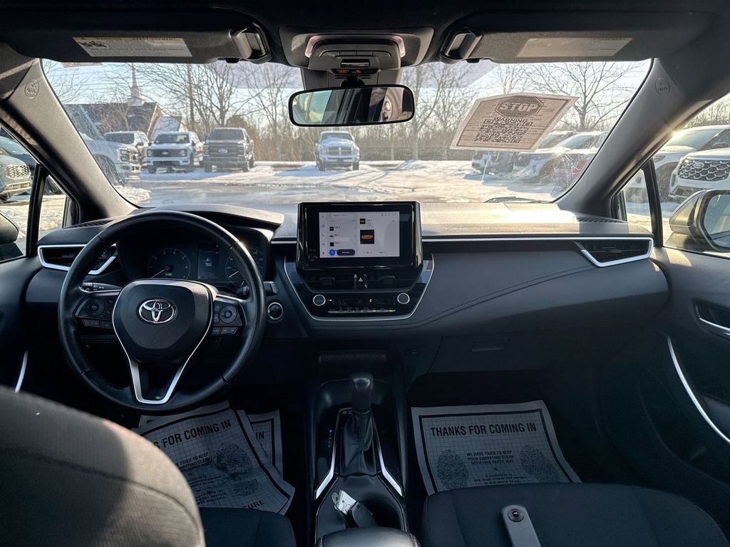 Used 2023 Toyota Corolla SE image 10