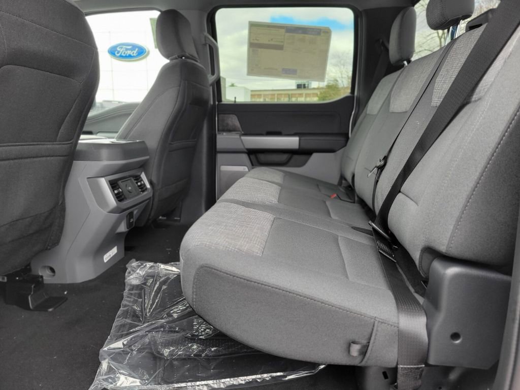 New 2026 Ford F350 4x4 Crew Cab Super Duty image 14