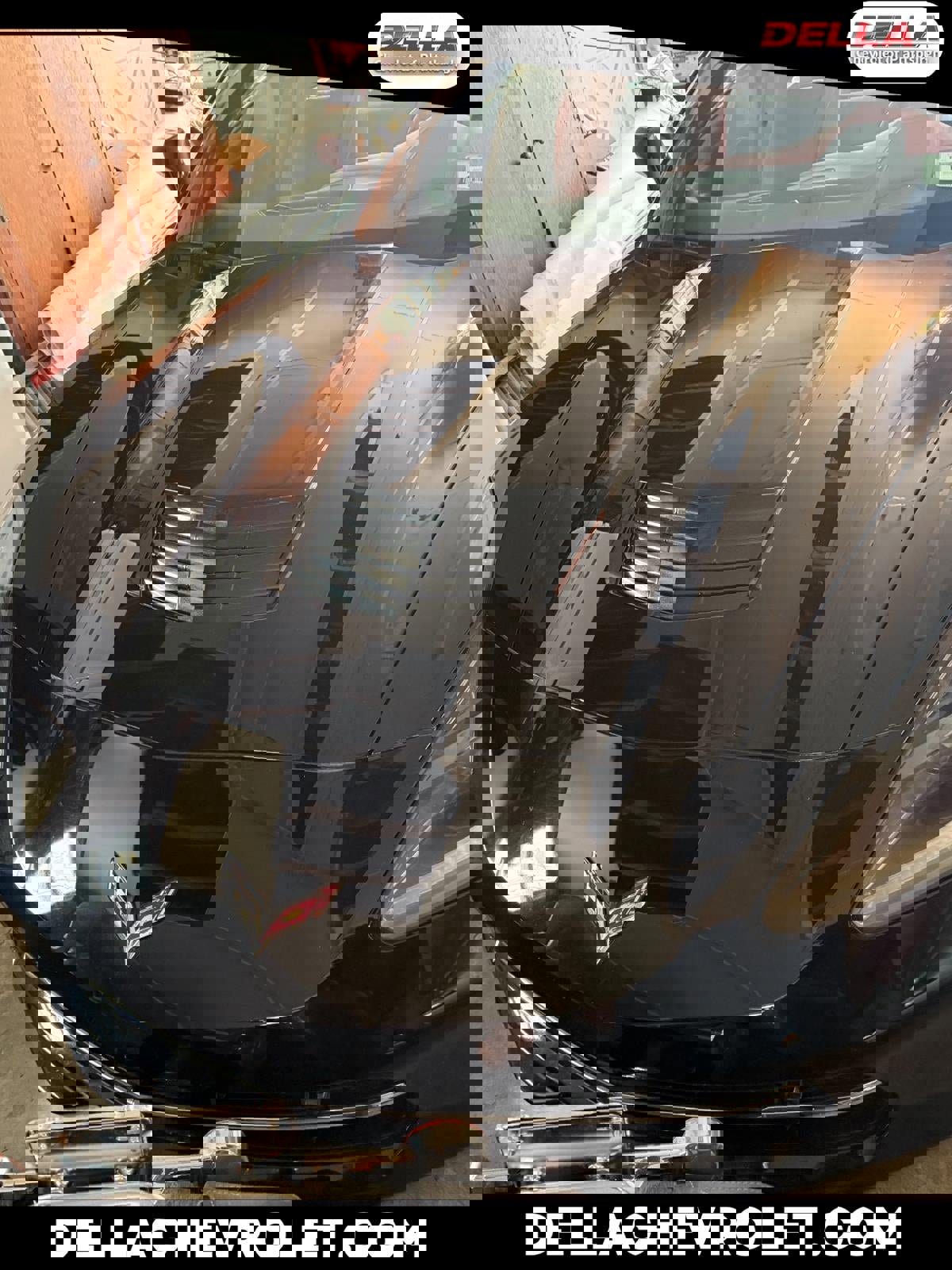 Used 2019 Chevrolet Corvette Stingray Coupe image 1