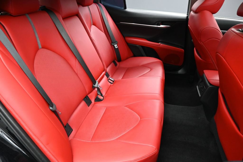 Used 2022 Toyota Camry XSE FWD image 35