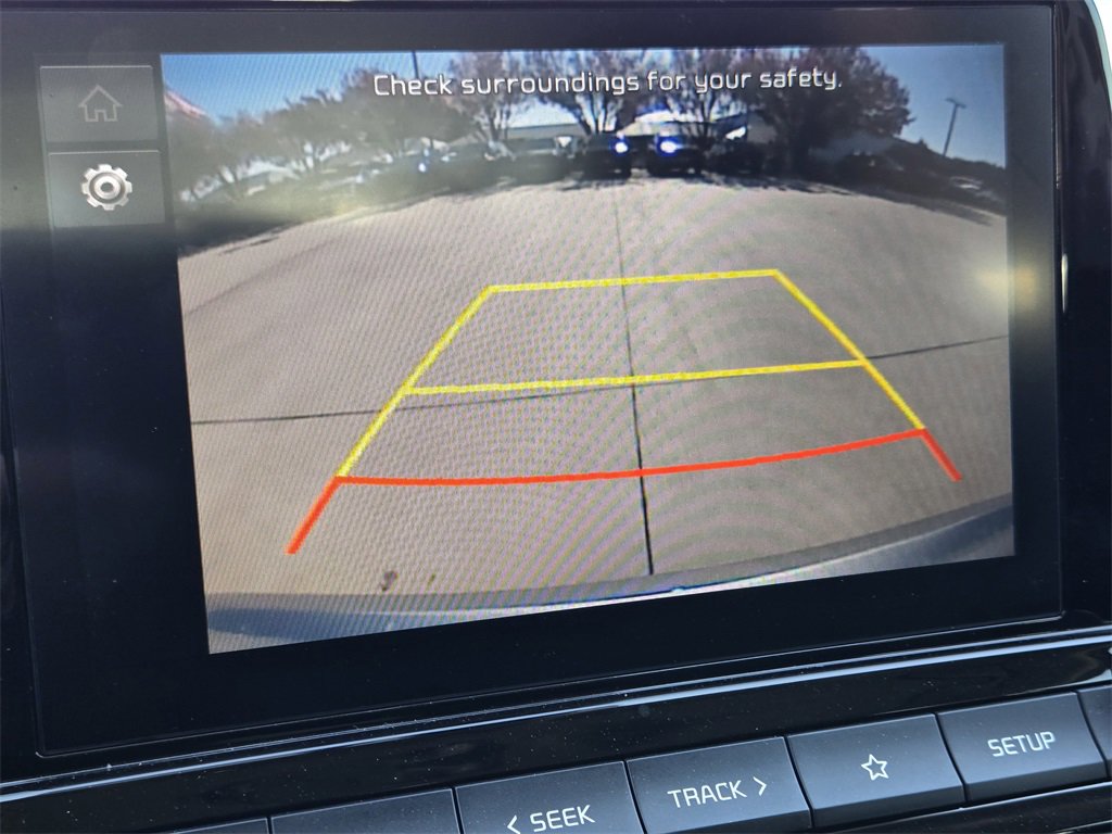 Certified 2022 Kia Forte LXS image 7