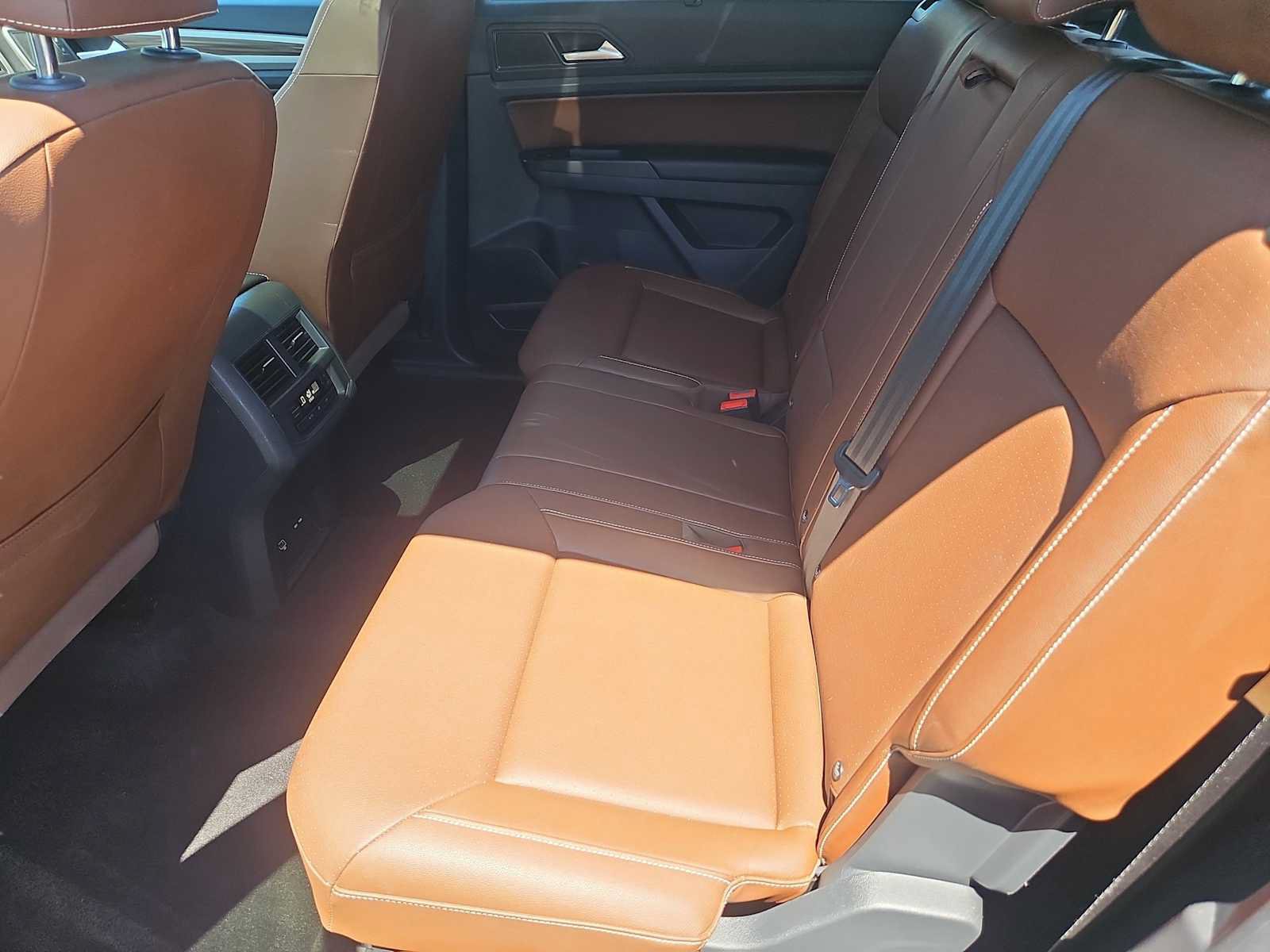 Used 2021 Volkswagen Atlas SE w/ Panoramic Sunroof Package AWD/4WD image 31