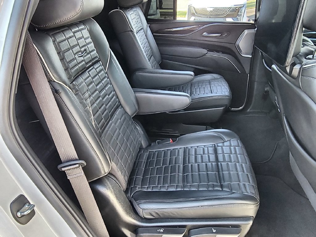 Certified 2024 Cadillac Escalade Sport Platinum AWD/4WD image 27