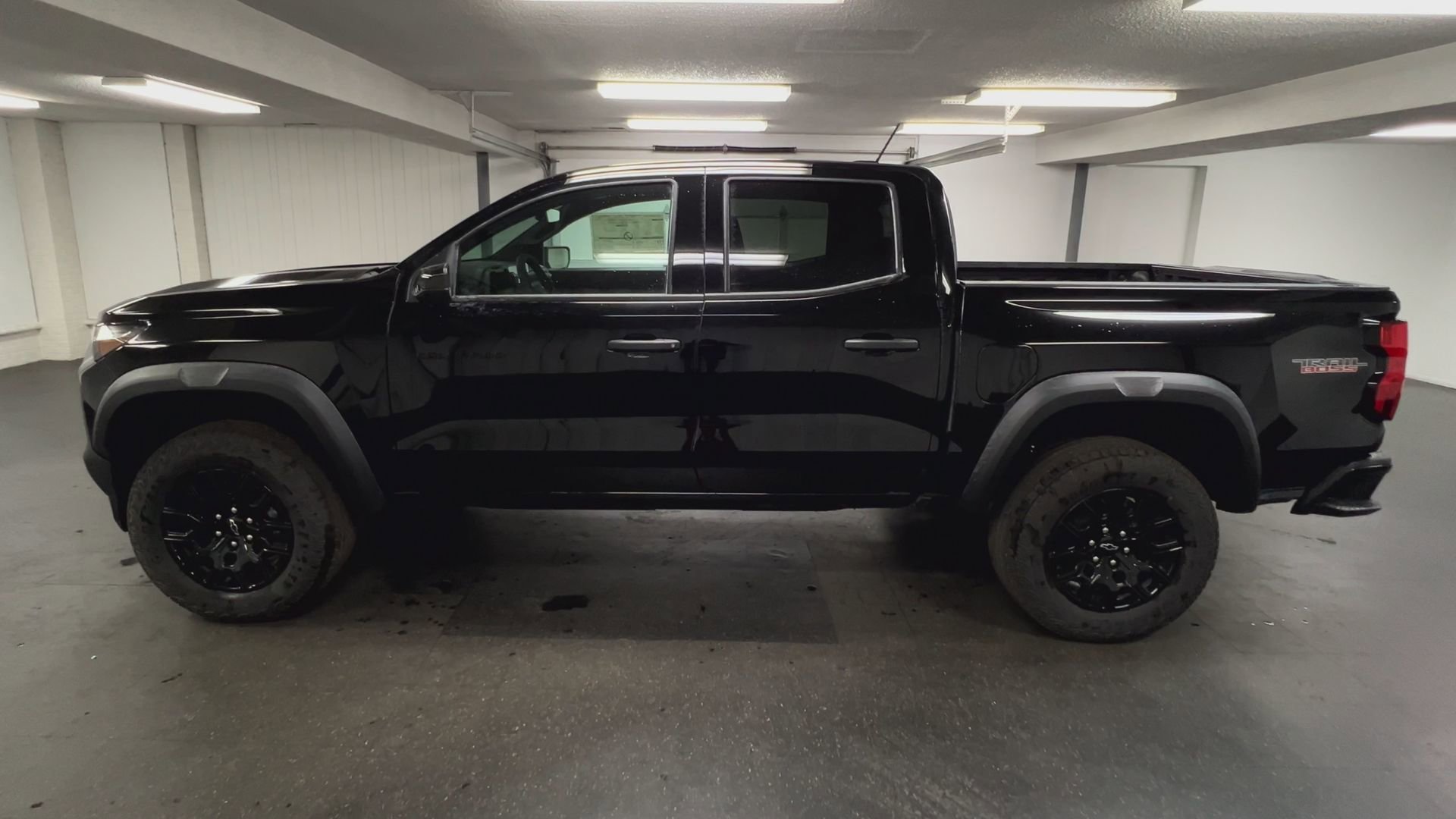 New 2026 Chevrolet Colorado Trail Boss AWD/4WD image 40
