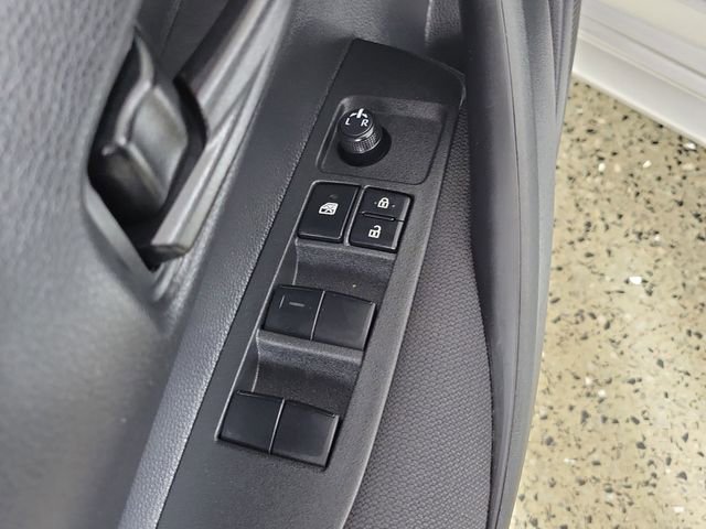 Used 2025 Toyota Corolla LE FWD image 22