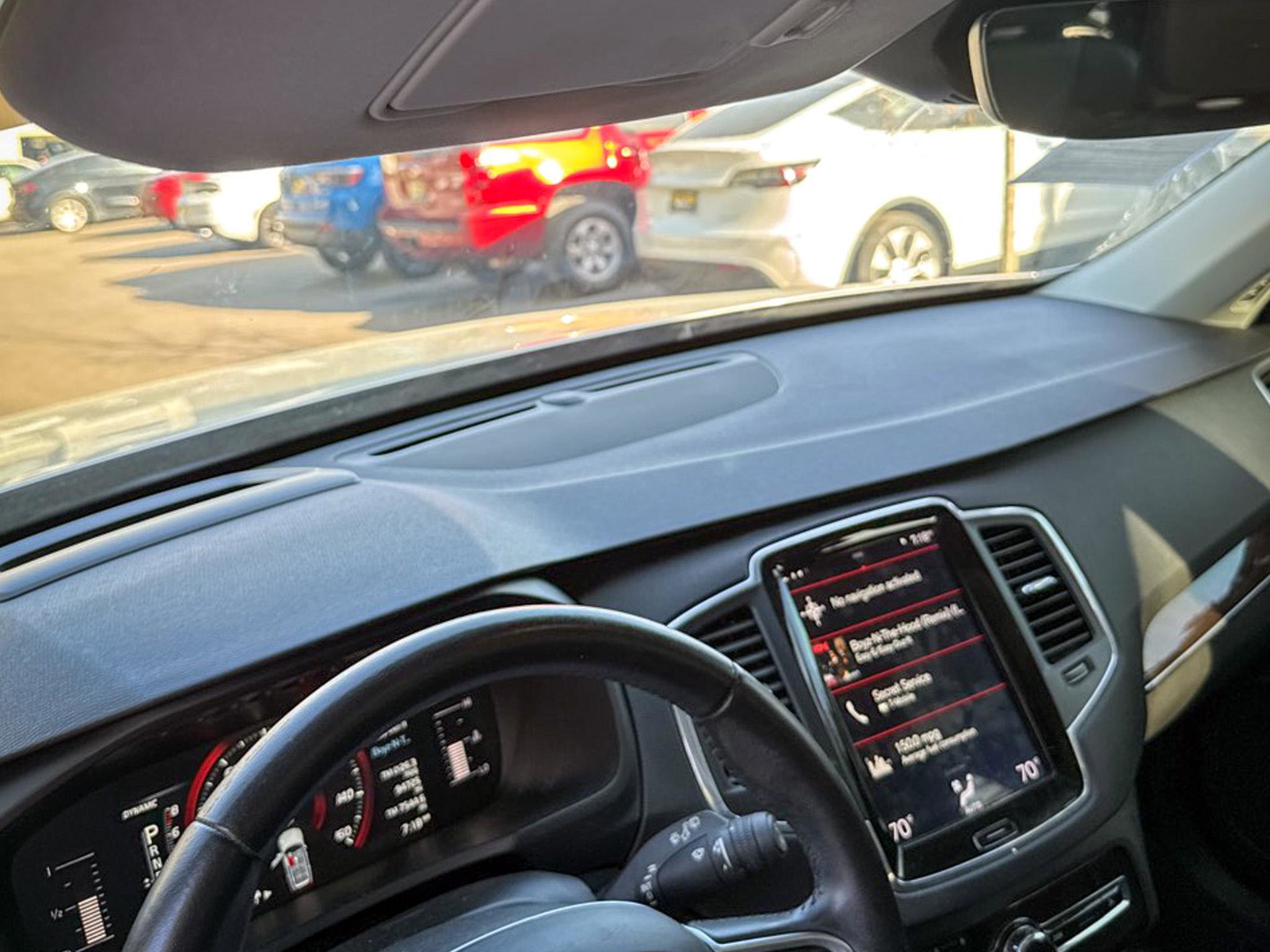 Used 2019 Volvo XC90 T5 Momentum w/ Advanced Package image 21