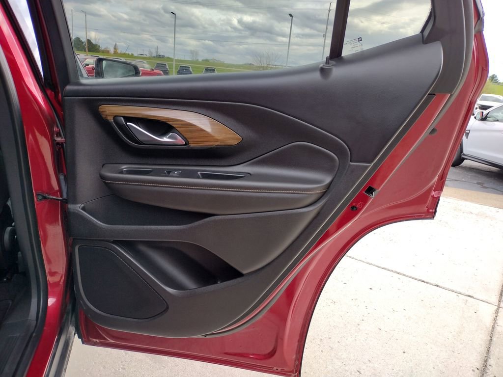 Used 2020 GMC Terrain SLE w/ Driver Convenience Package FWD image 29