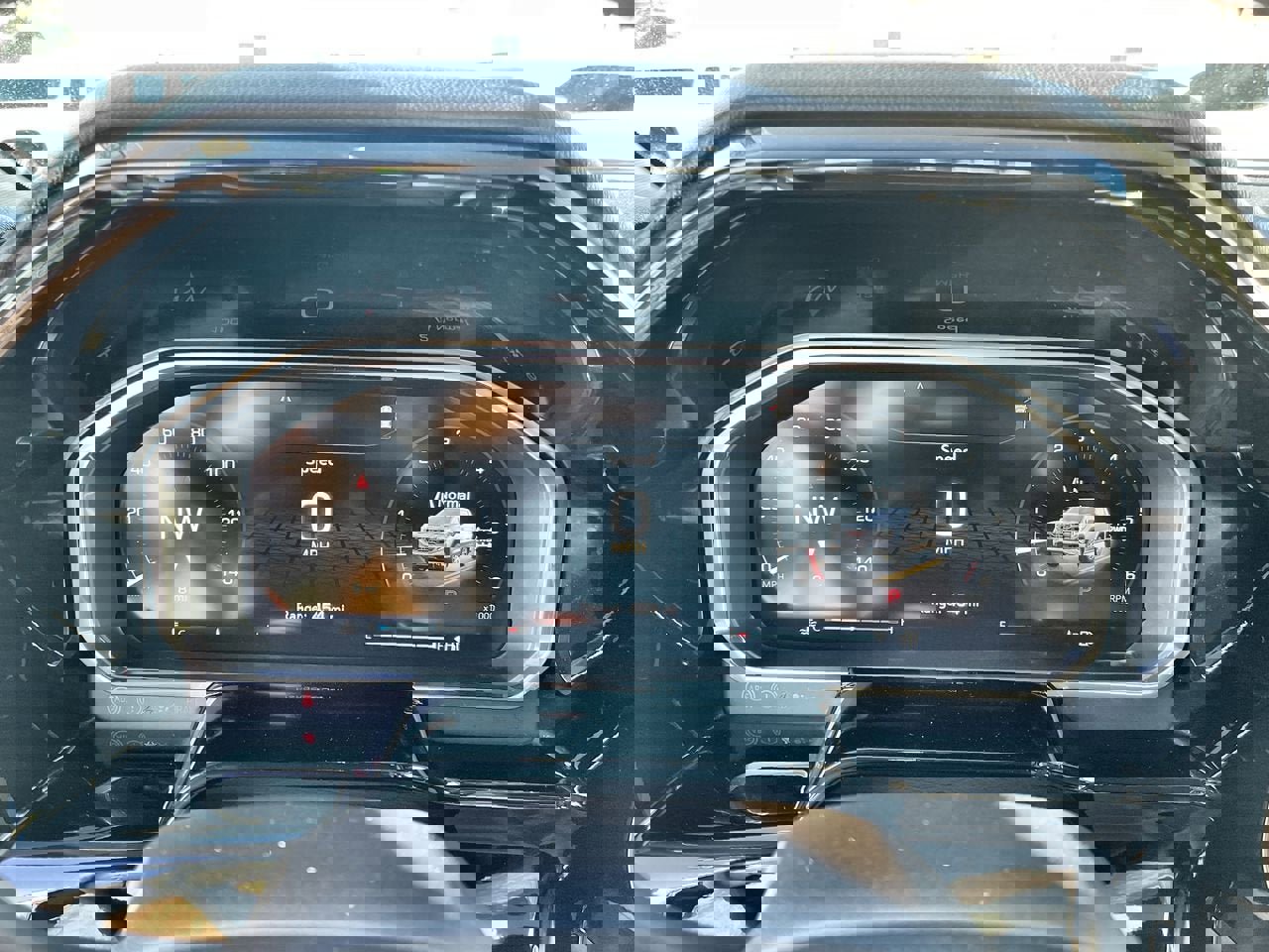 New 2026 GMC Sierra 1500 SLT w/ SLT Premium Plus Package image 18