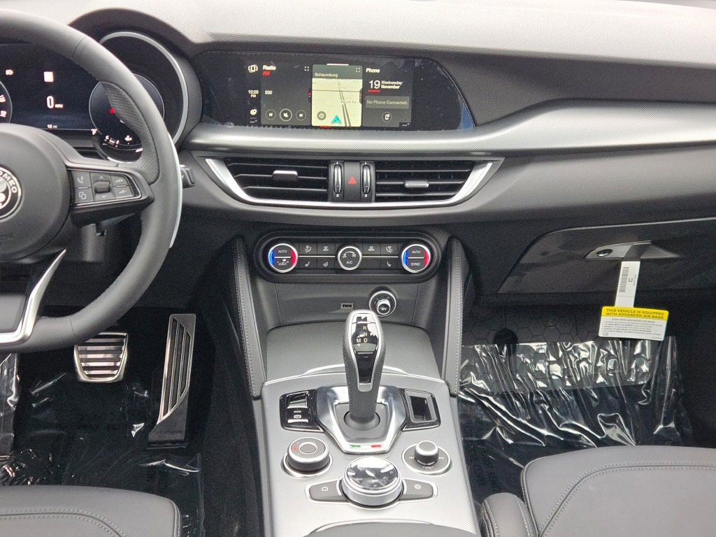 New 2025 Alfa Romeo Stelvio Sprint w/ Veloce Package image 20