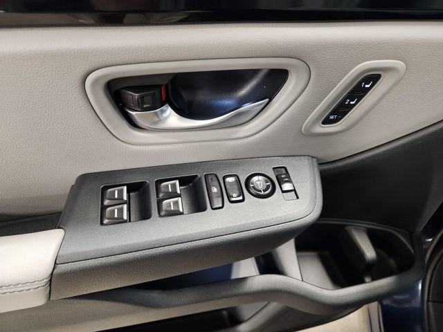 Used 2024 Honda Pilot Touring image 21