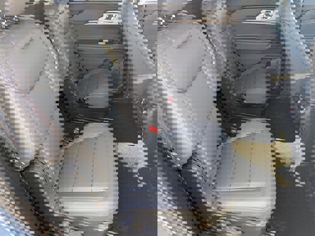 New 2026 Ford Explorer Active w/ Active Comfort Package image 20