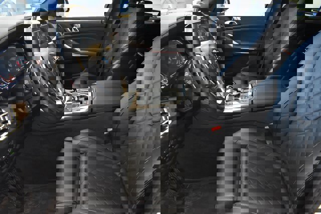 Used 2023 BMW X5 xDrive40i w/ Premium Package image 24