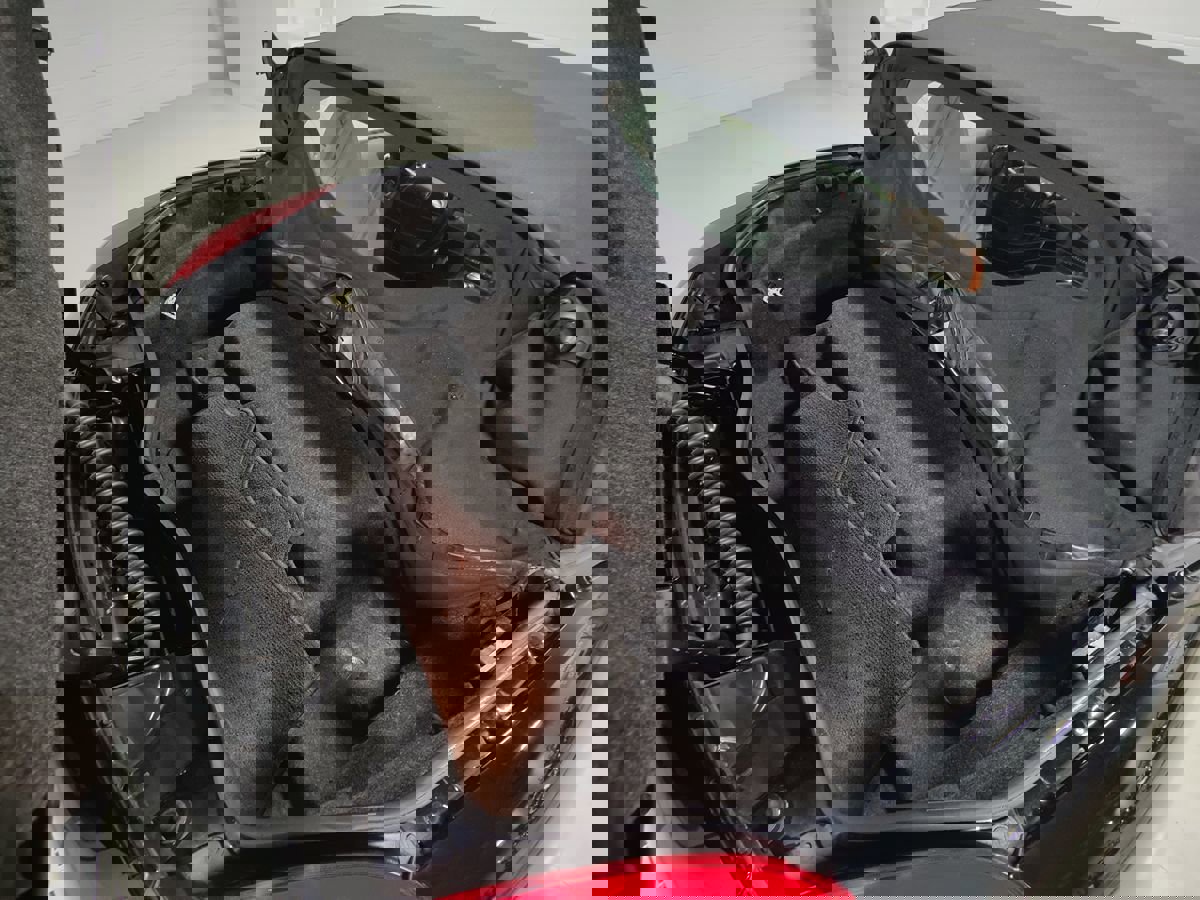 Used 2008 Pontiac Solstice GXP w/ Premium Package image 11