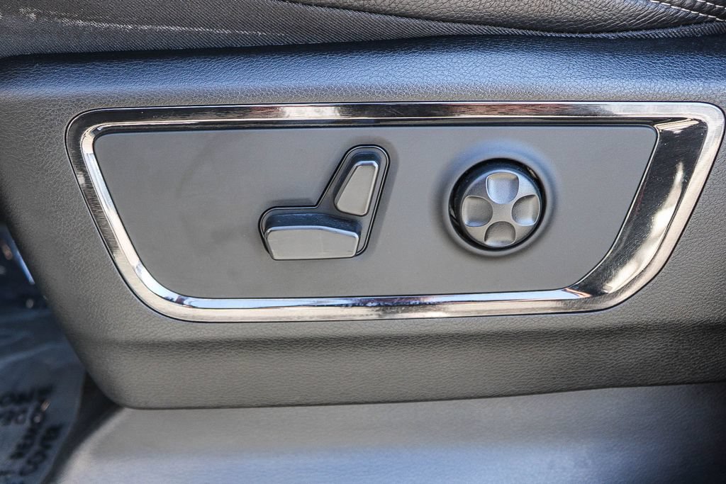 Used 2022 RAM 1500 Limited w/ Night Edition AWD/4WD image 24