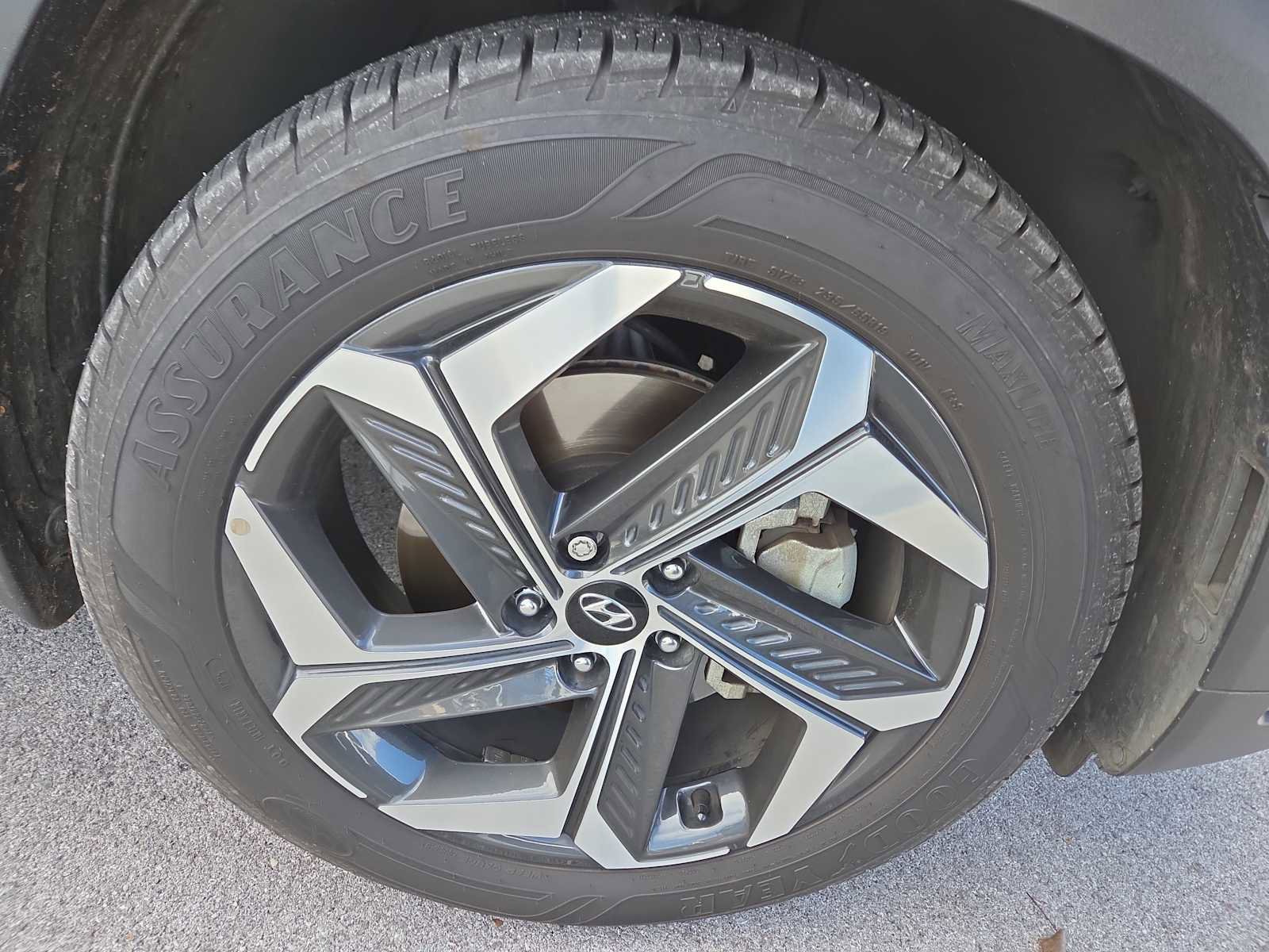 Certified 2023 Hyundai Tucson Limited image 2