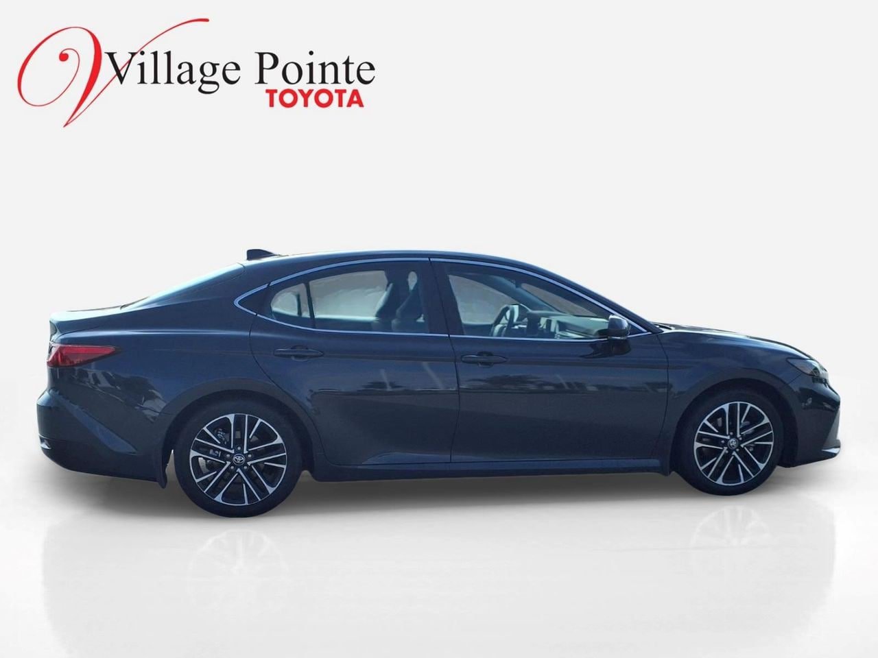 Certified 2025 Toyota Camry XLE w/ Premium Plus Package FWD image 3