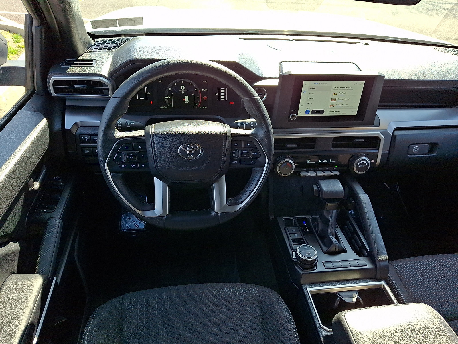 Certified 2025 Toyota 4Runner SR5 image 12