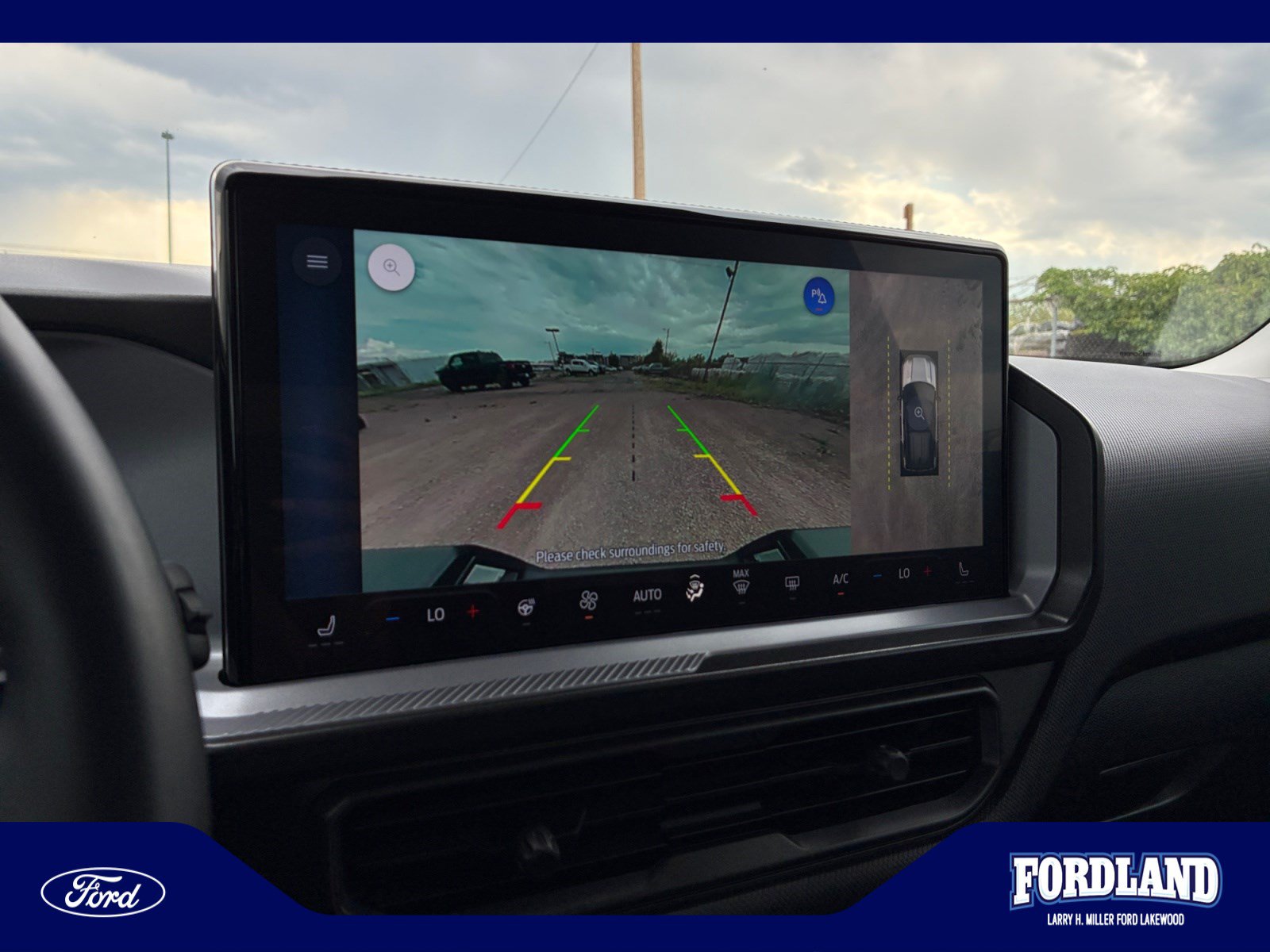 Used 2025 Ford Bronco Sport Outer Banks w/ Outer Banks Tech Package+ AWD/4WD image 29