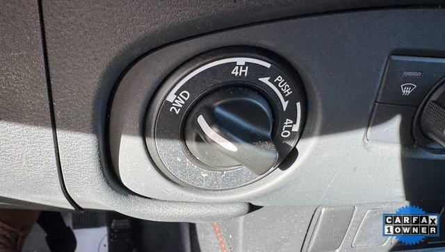 Used 2024 Nissan Frontier PRO-4X w/ Off-Road Protection Package image 9