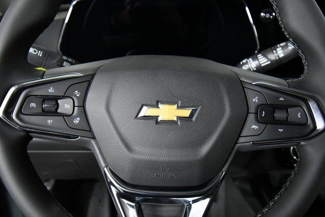 New 2026 Chevrolet Trax LT w/ Driver Confidence Package image 2