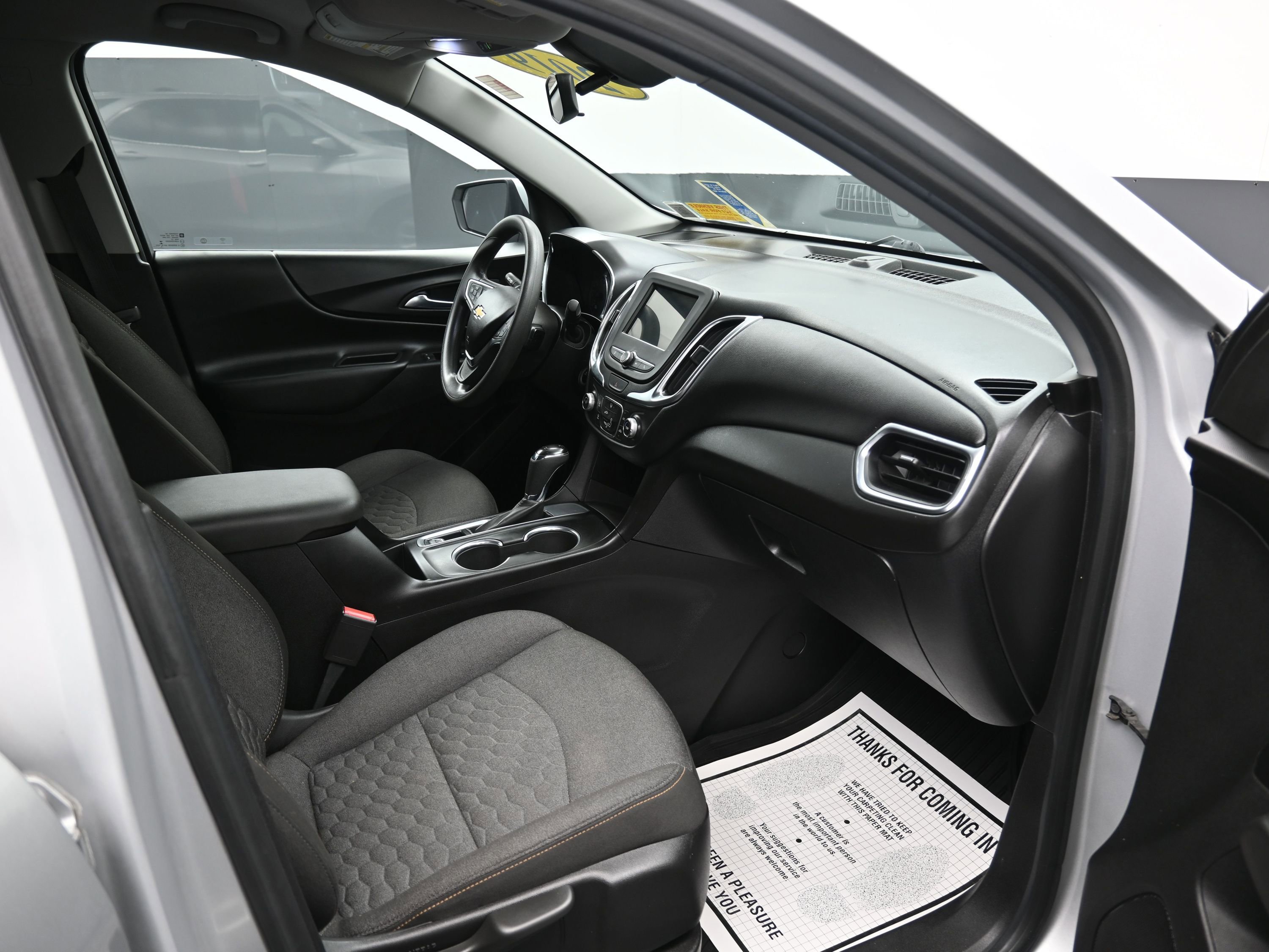 Used 2019 Chevrolet Equinox LT image 17