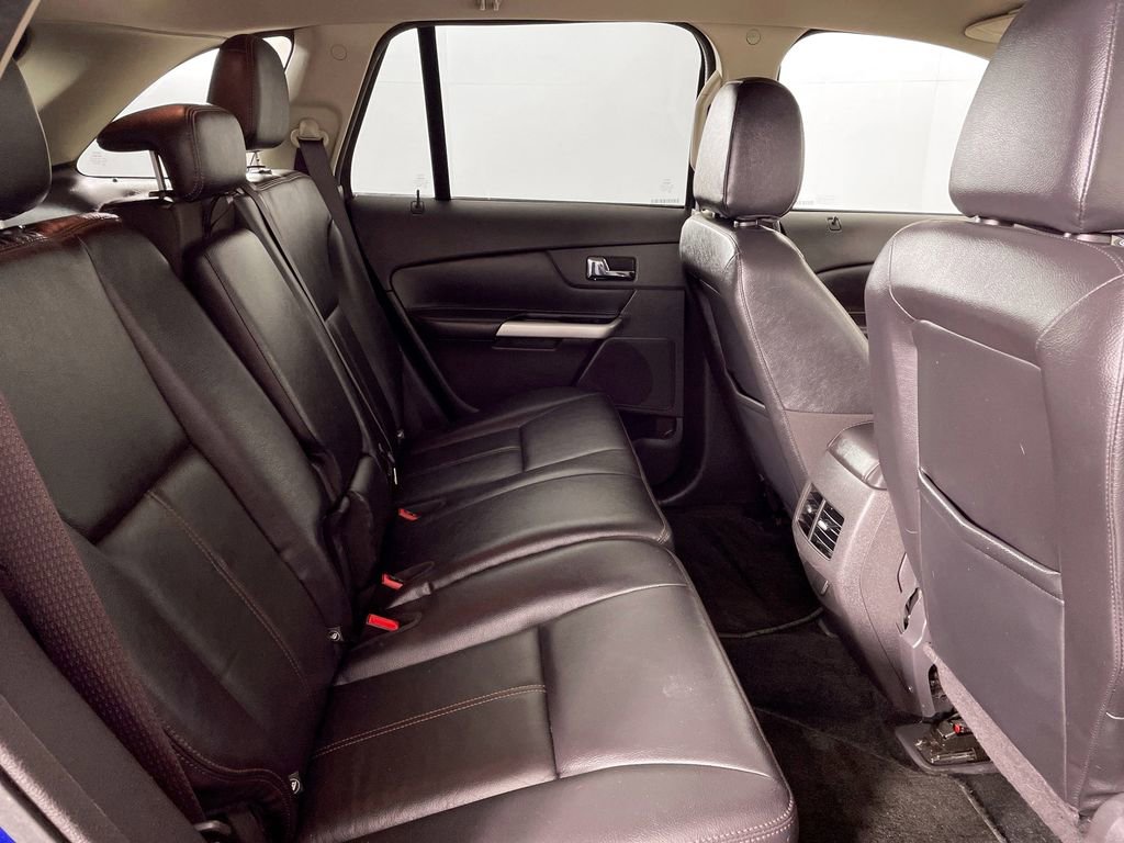 Used 2014 Ford Edge SEL w/ Equipment Group 202A image 30