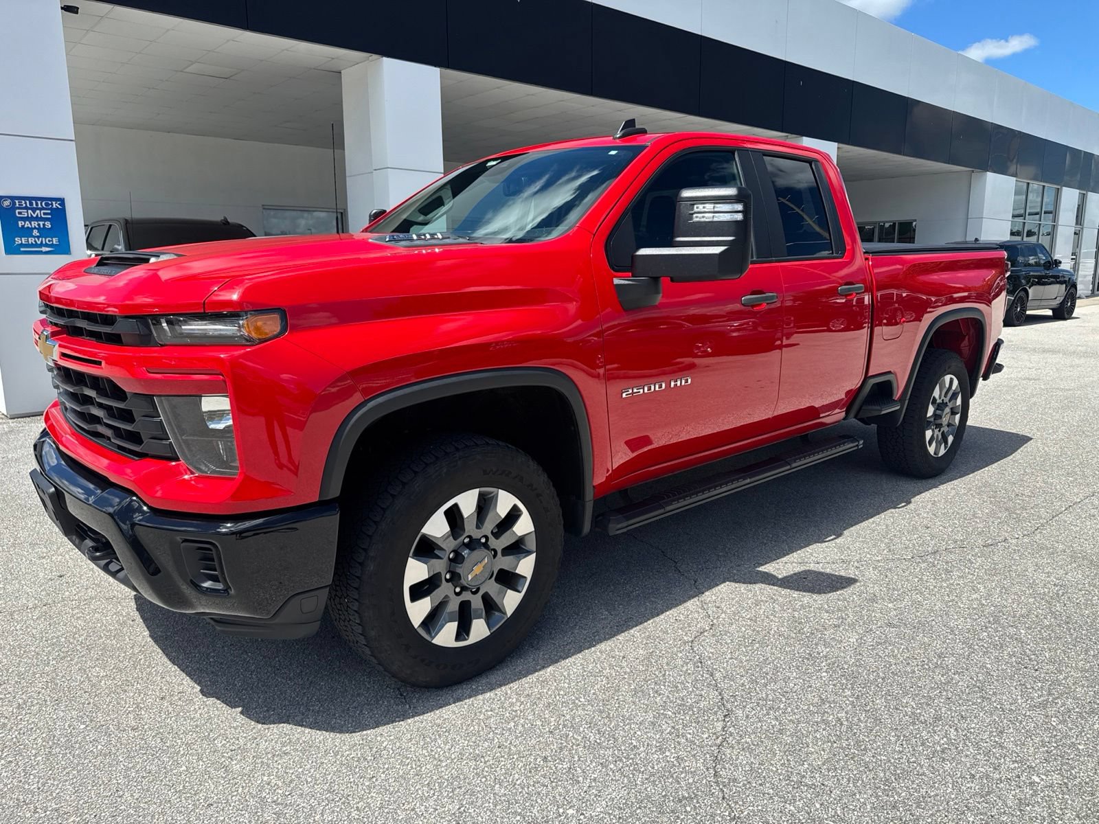 Used 2024 Chevrolet Silverado 2500 Custom w/ Custom Convenience Package