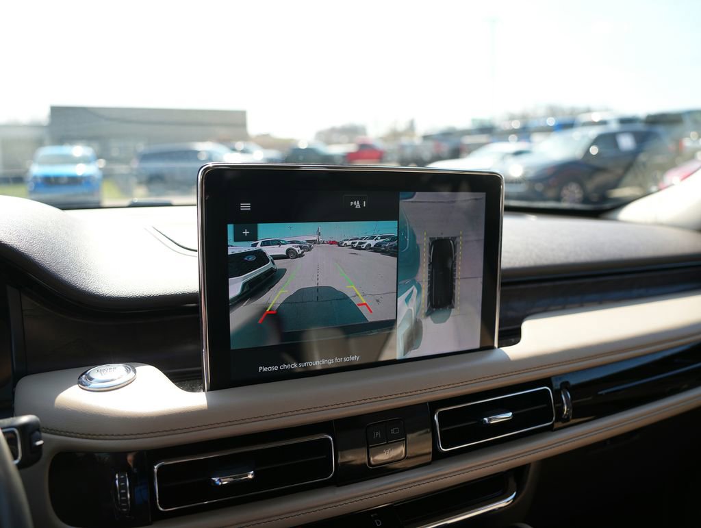 Used 2020 Lincoln Aviator Reserve image 12