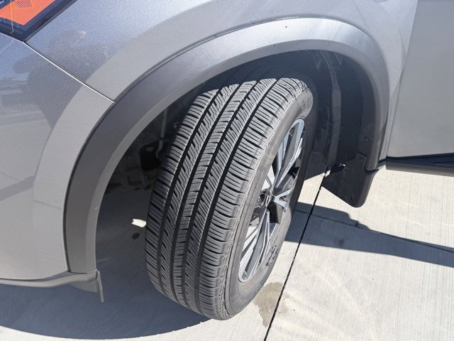 Certified 2023 Nissan Rogue SV image 35