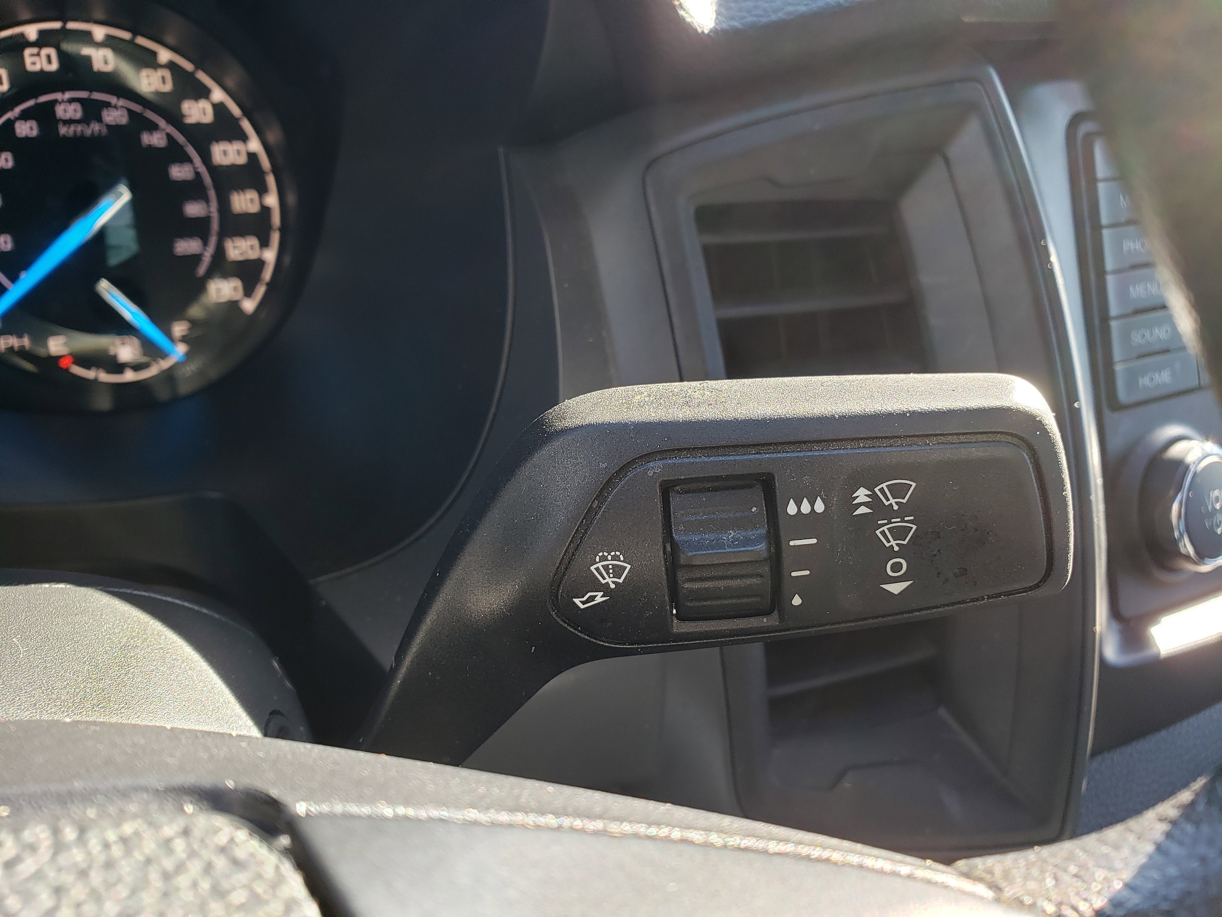 Used 2023 Ford Ranger XL image 17