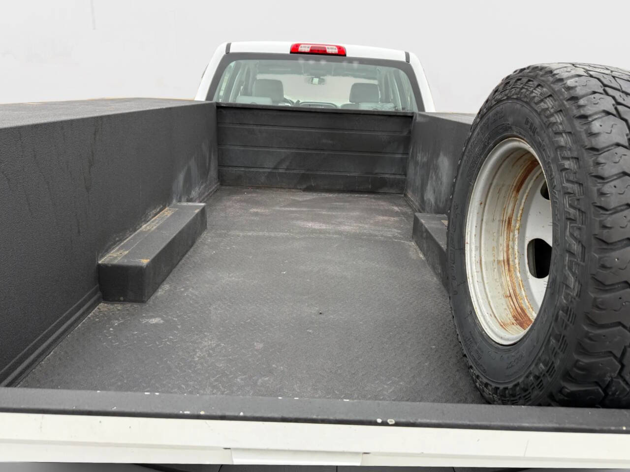 Used 2016 Chevrolet Silverado 3500 W/T AWD/4WD image 19