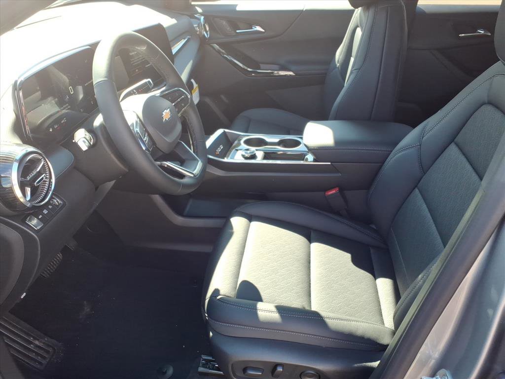 New 2026 Chevrolet Equinox LT w/ Convenience Package II image 5