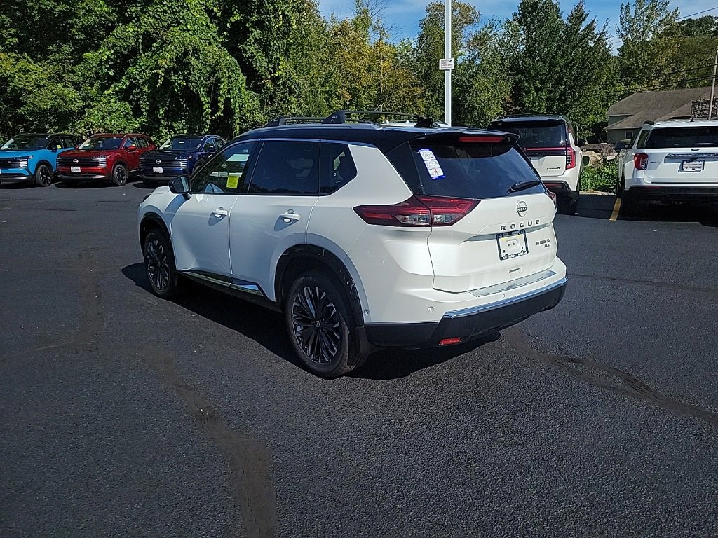 New 2026 Nissan Rogue Platinum image 3