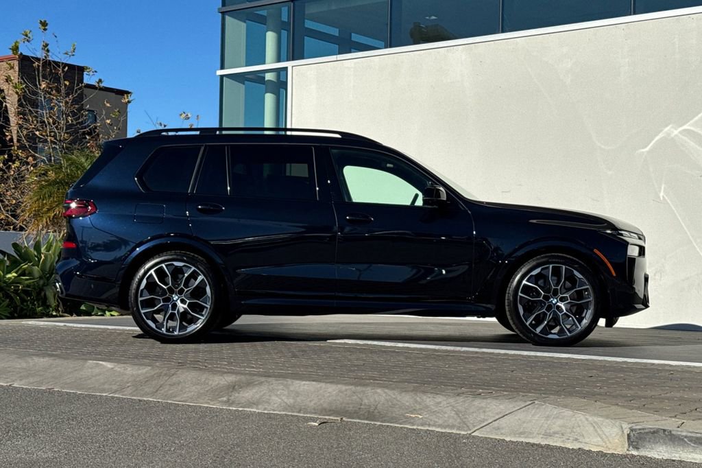 New 2026 BMW X7 M60i w/ Executive Package video 2