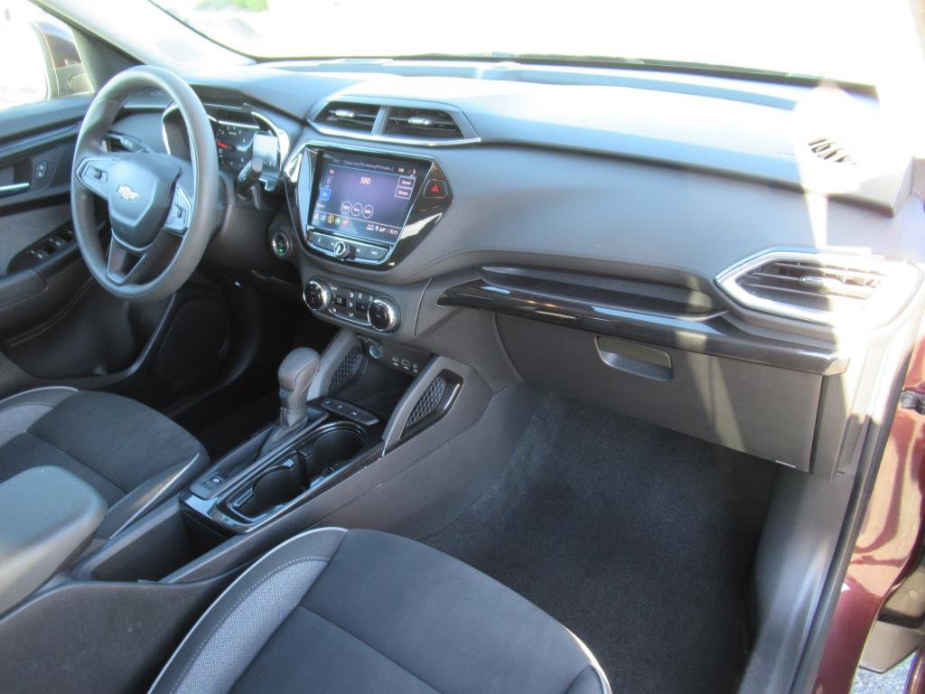 Used 2022 Chevrolet TrailBlazer LT w/ Convenience Package image 10