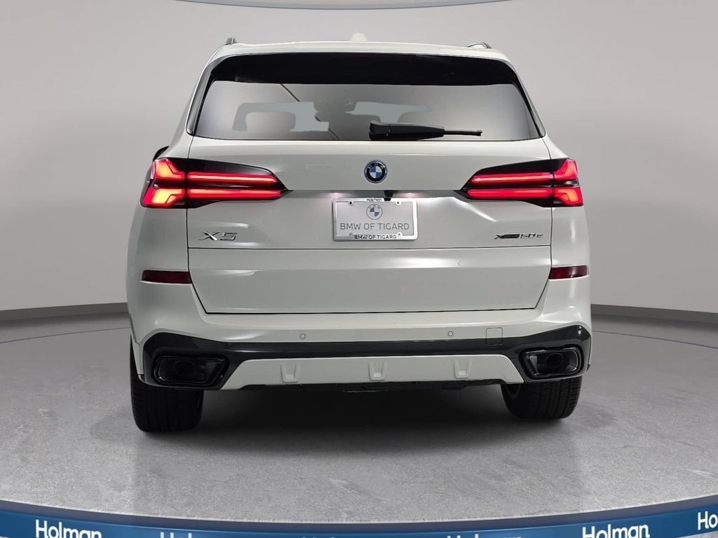 New 2026 BMW X5 xDrive50e w/ M Sport Package AWD/4WD image 6