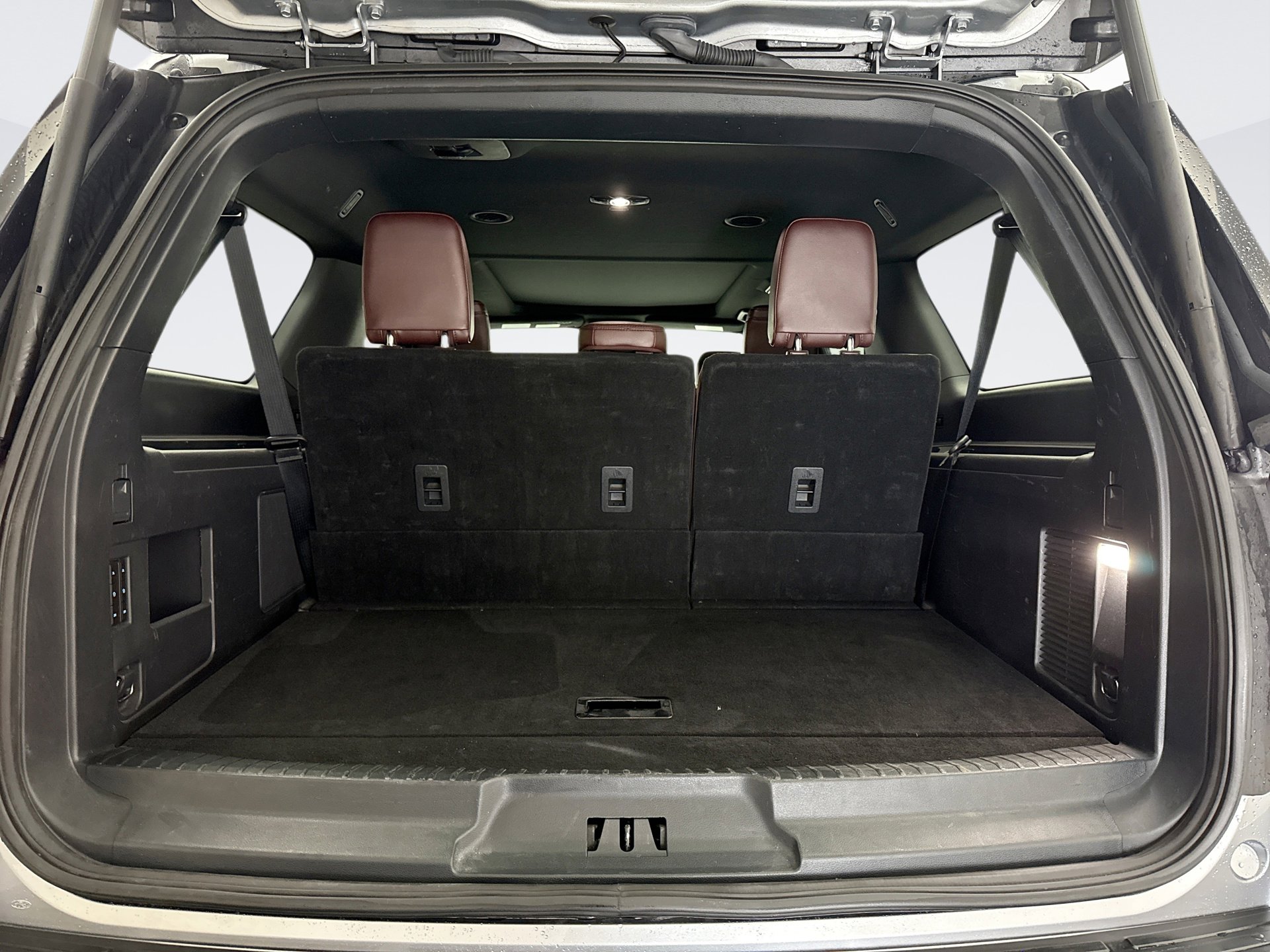 Used 2024 Ford Expedition Max Limited image 19
