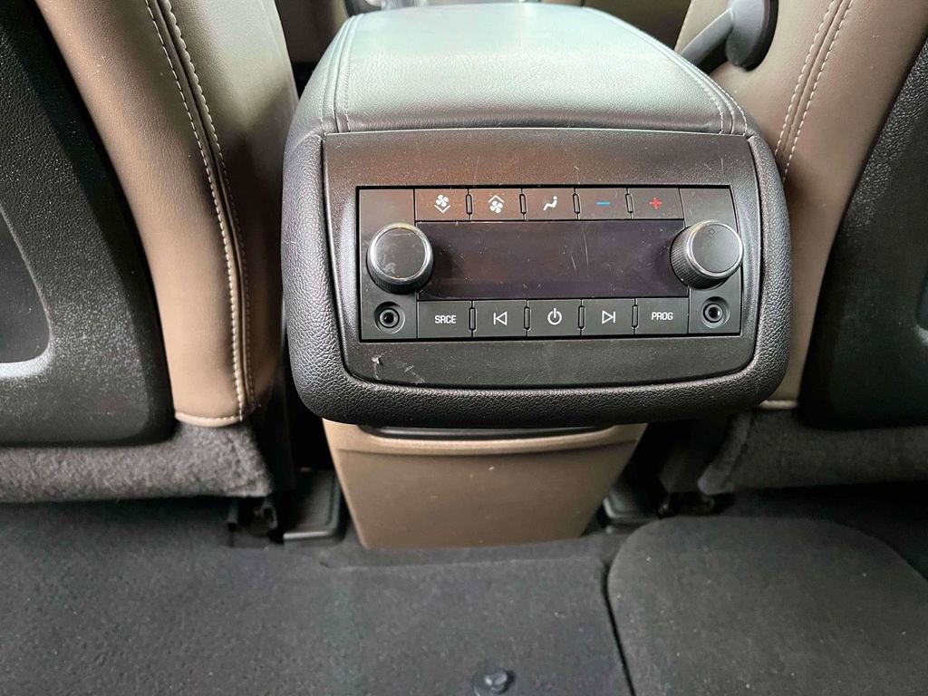 Used 2013 GMC Acadia SLT image 7