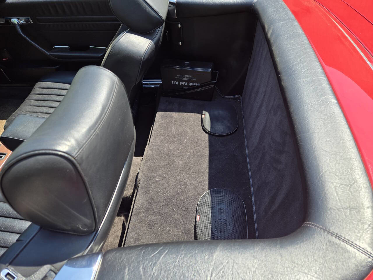 Used 1988 Mercedes-Benz 560 SL image 32