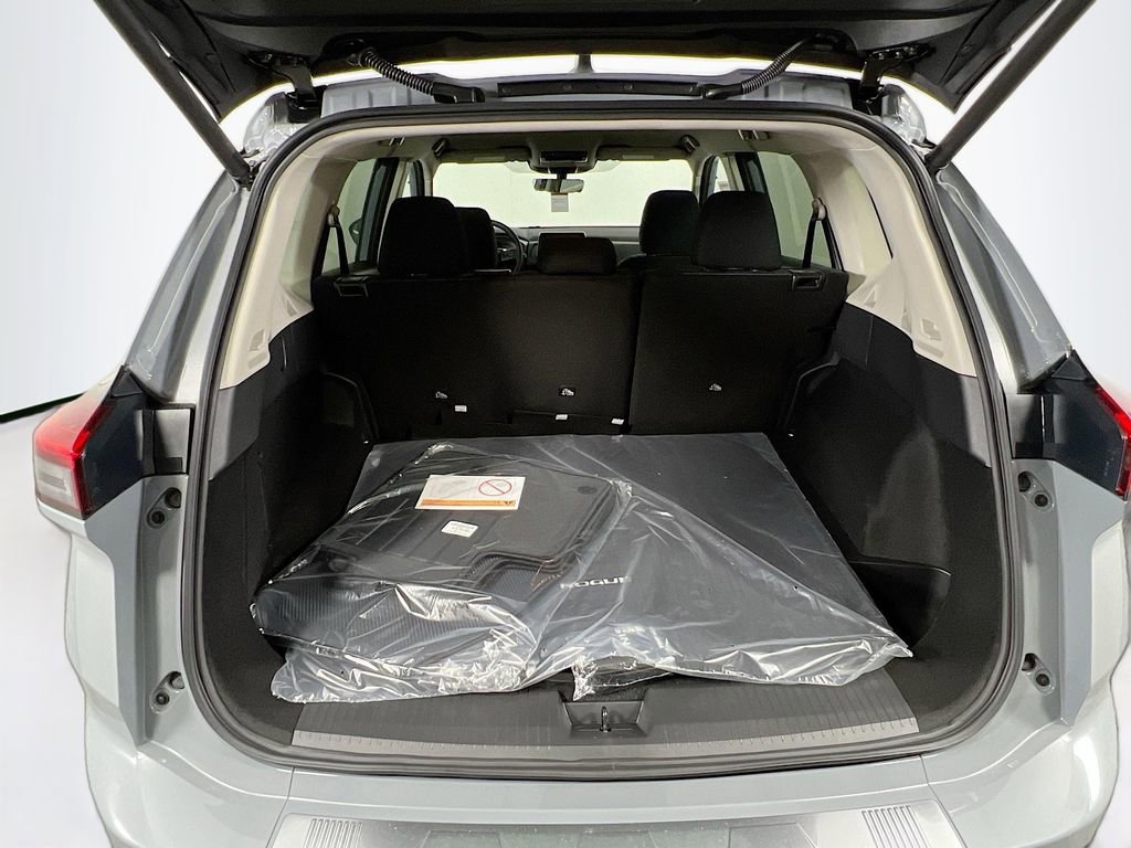 New 2026 Nissan Rogue SV image 23