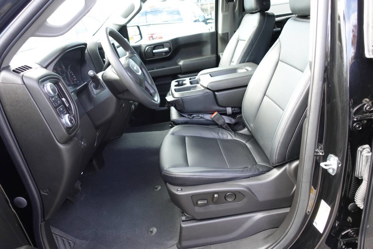 Used 2023 GMC Sierra 1500 Pro w/ Graphite Edition image 16