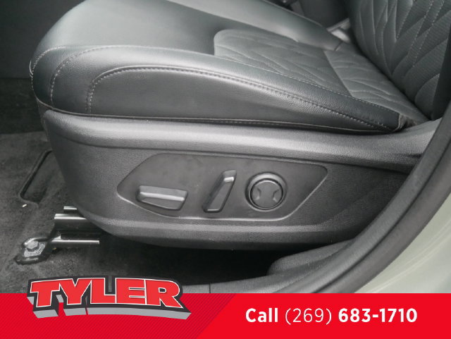 Used 2024 Kia Sportage X-Line w/ X-Line Premium Package AWD/4WD image 23