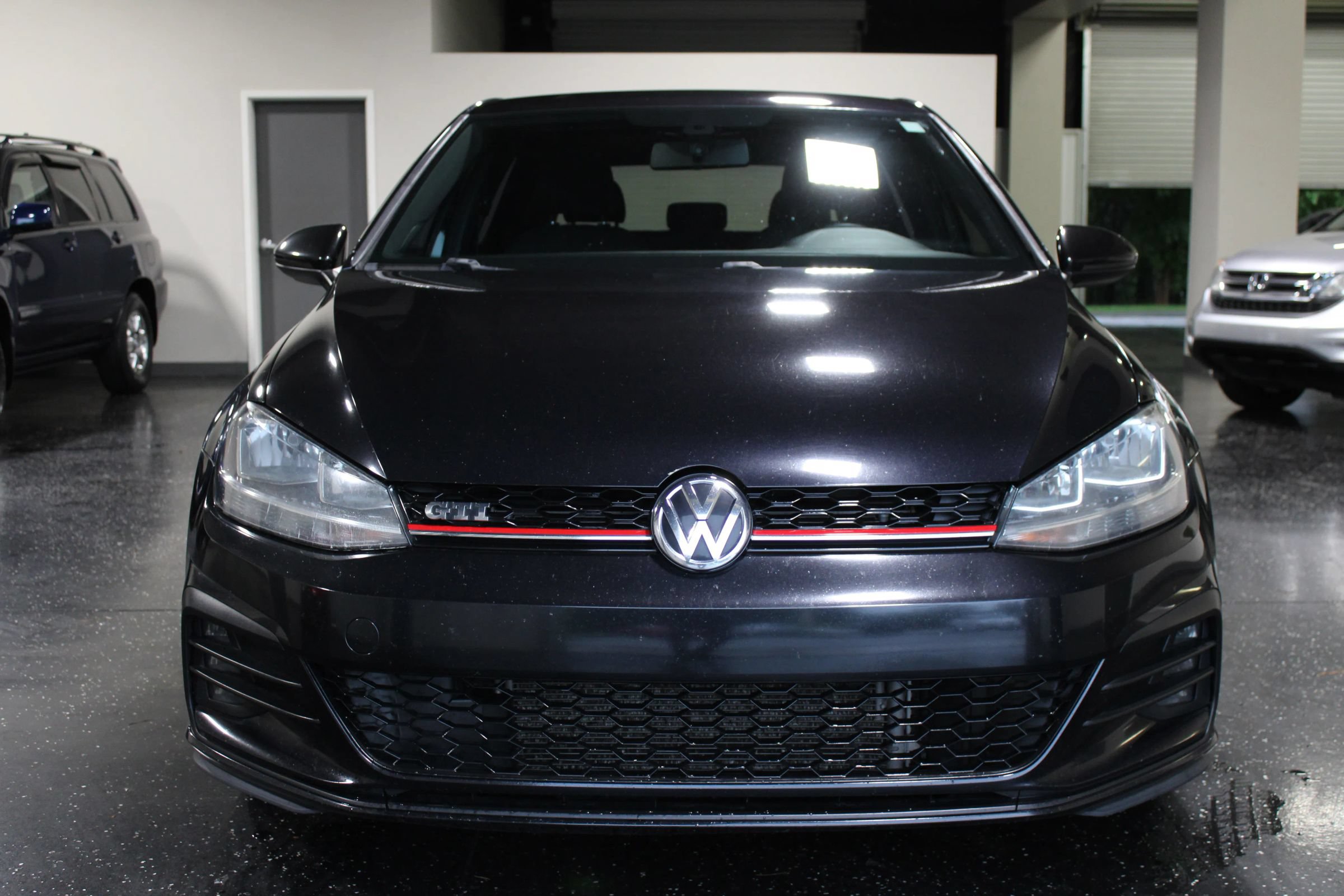 Used 2018 Volkswagen GTI S FWD image 9