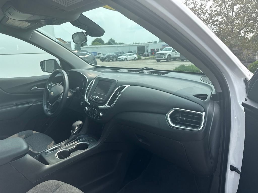 Used 2022 Chevrolet Equinox LT FWD image 23