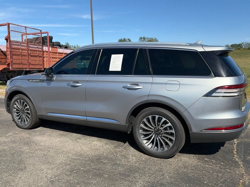 Used 2020 Lincoln Aviator Reserve w/ Class IV Trailer Tow Package AWD/4WD image 7