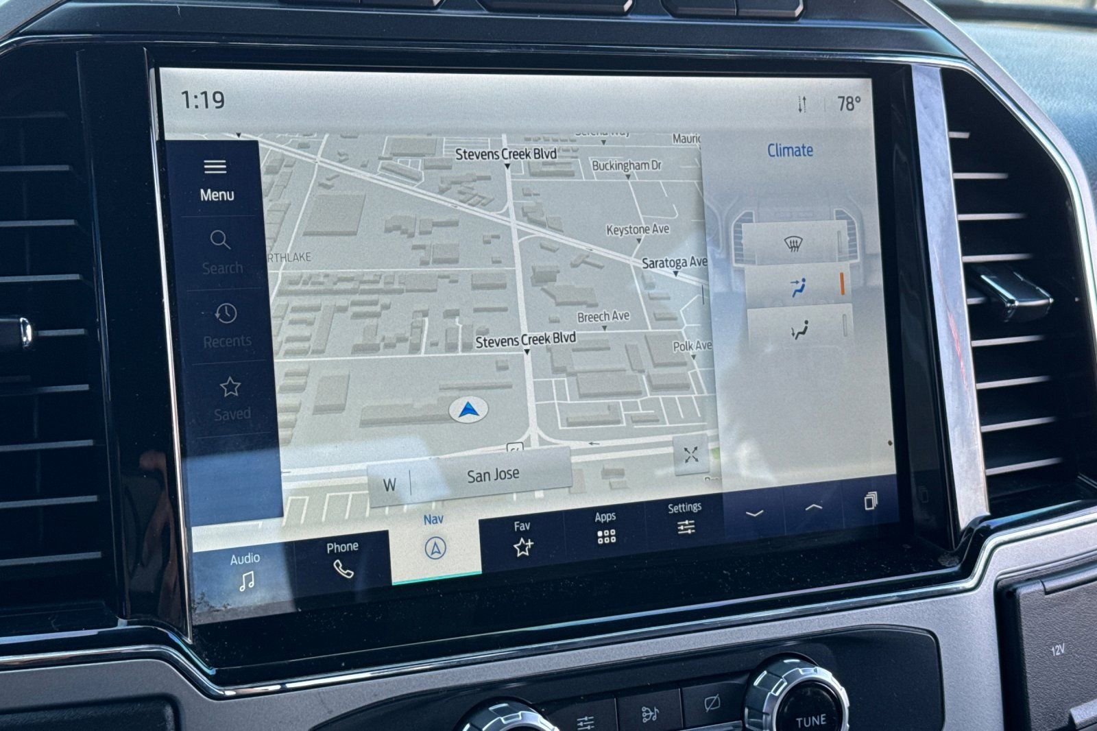 Used 2022 Ford F250 Lariat w/ Lariat Value Package image 38