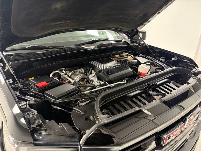 Used 2025 GMC Sierra 1500 AT4 w/ Technology Package AWD/4WD image 58