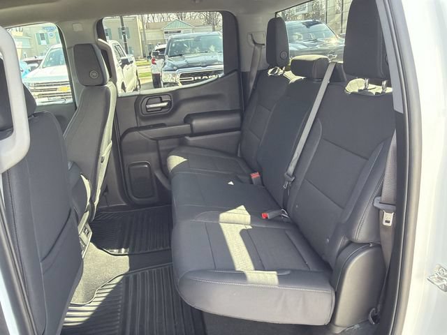 Used 2025 Chevrolet Silverado 1500 Custom w/ Turbomax Blackout Package AWD/4WD image 23