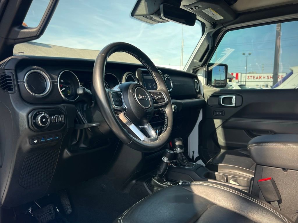 Used 2022 Jeep Wrangler Unlimited Sahara w/ Cold Weather Group image 2